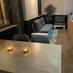 Apartment Chic By Landev