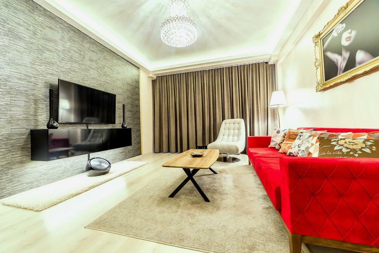 Apartment Chic By Landev *